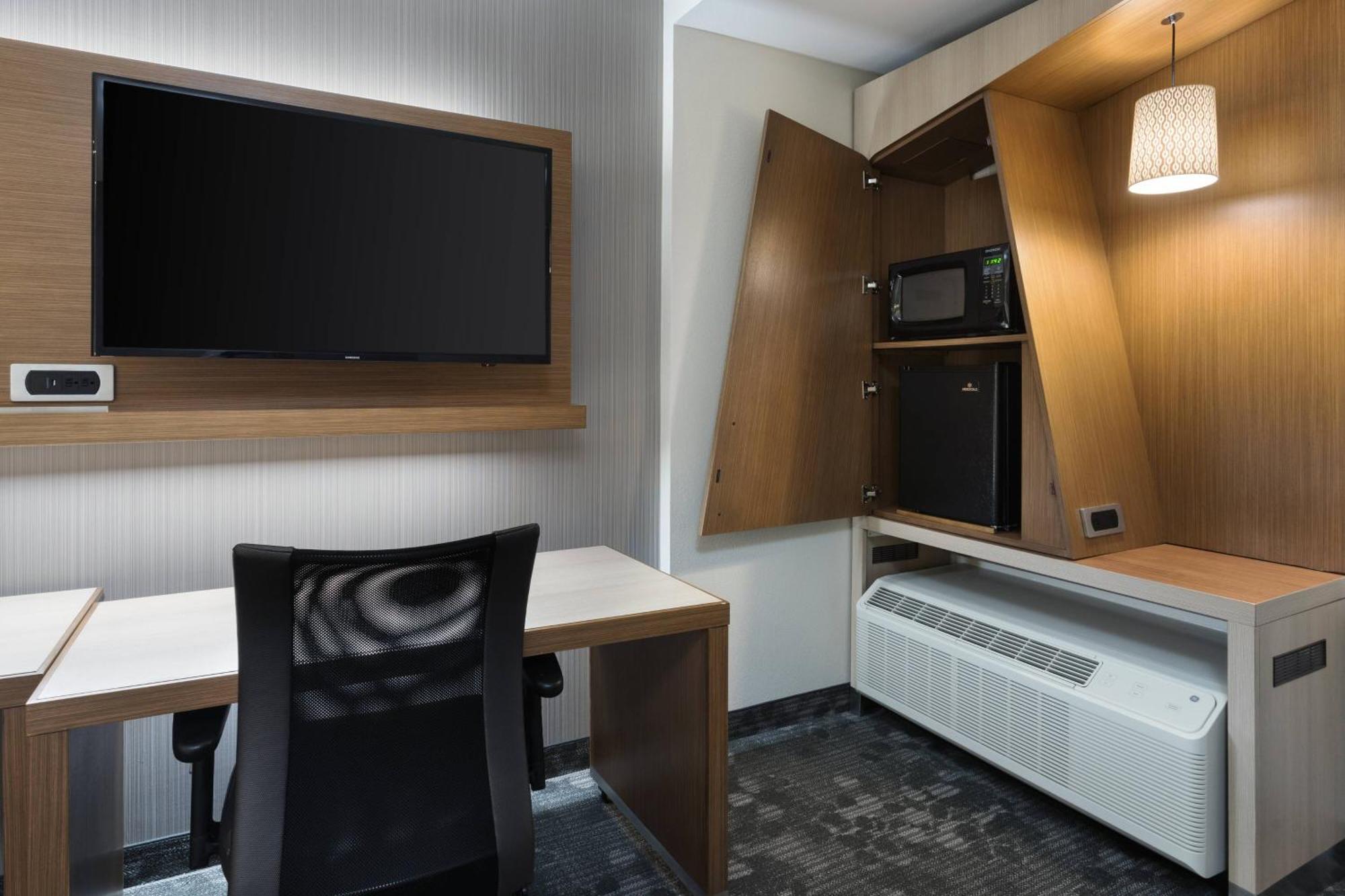 Courtyard By Marriott Ruston Hotel Buitenkant foto
