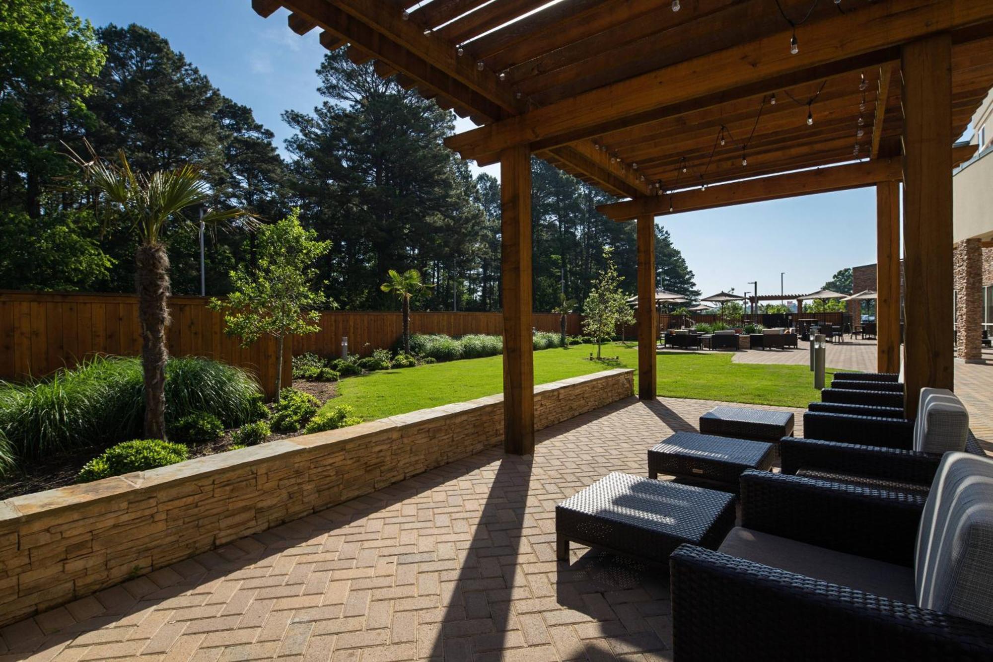 Courtyard By Marriott Ruston Hotel Buitenkant foto