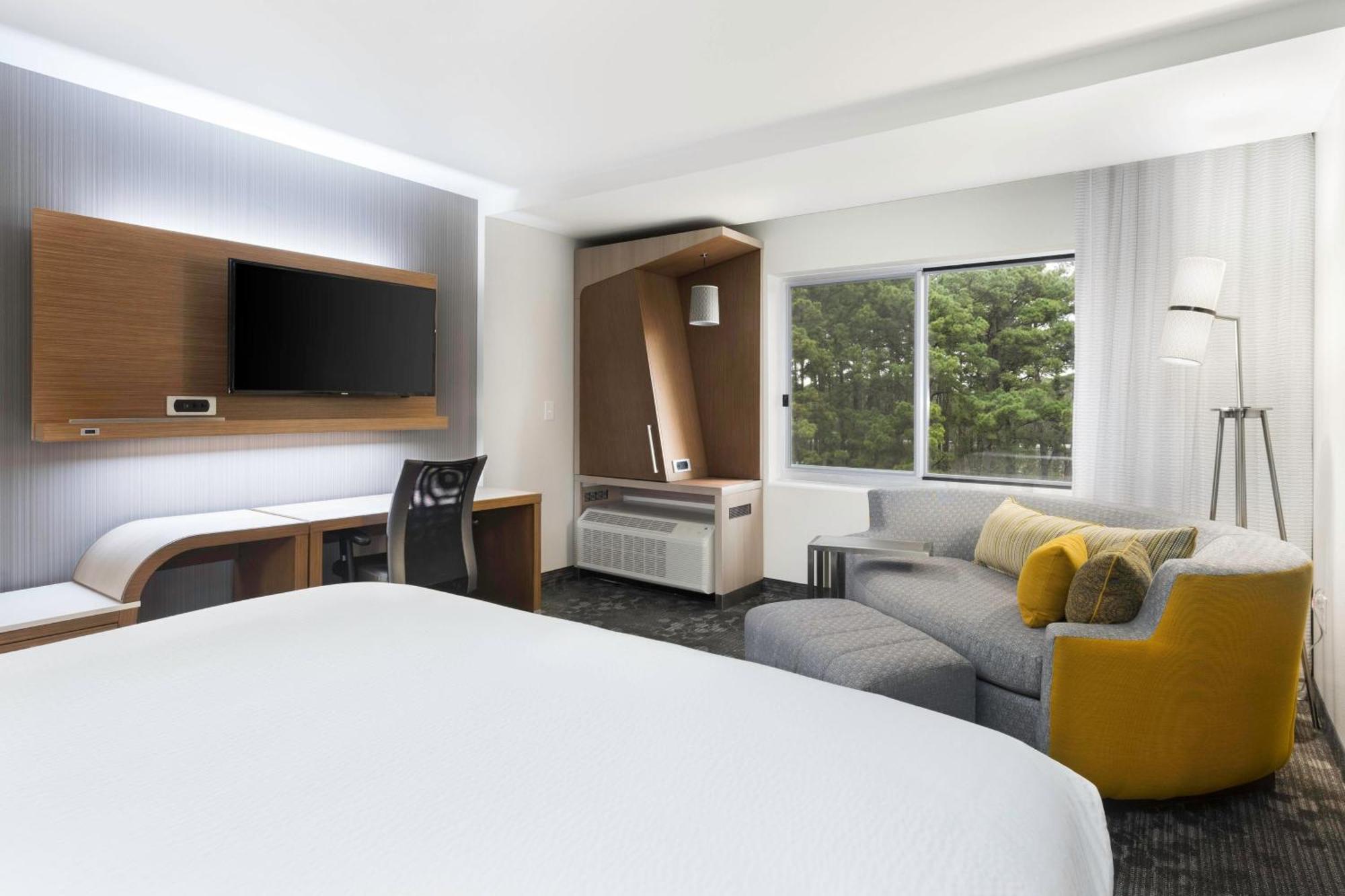 Courtyard By Marriott Ruston Hotel Buitenkant foto